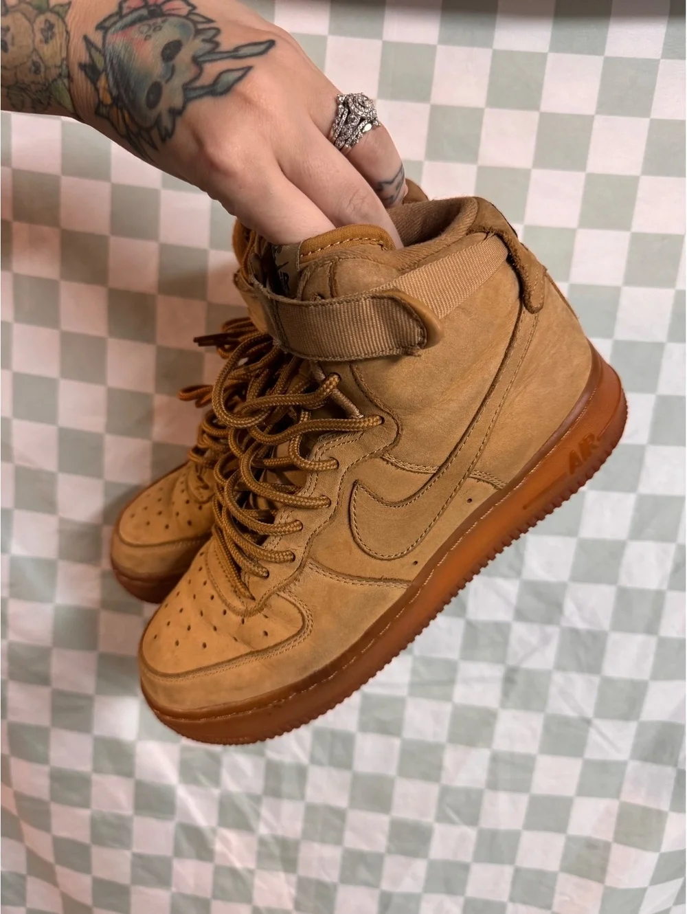 Nike these air